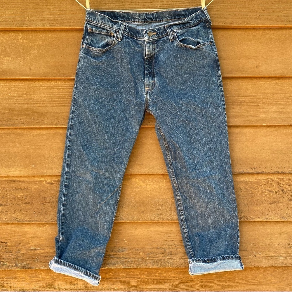 Vintage Wrangler Regular Fit Straight Leg Lightly Distressed Blue Jeans - Picture 1 of 13